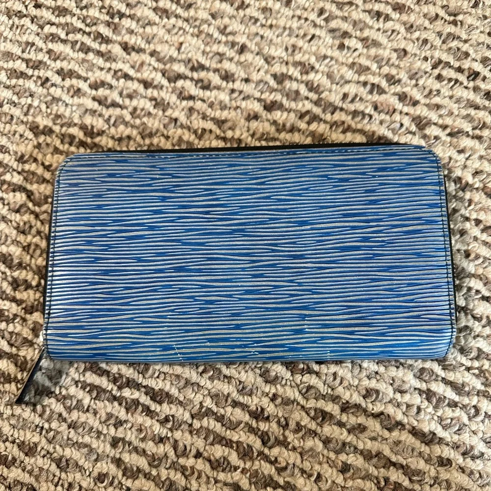 Louis Vuitton Denim Epi Leather Zippy Wallet - Picture 4 of 9